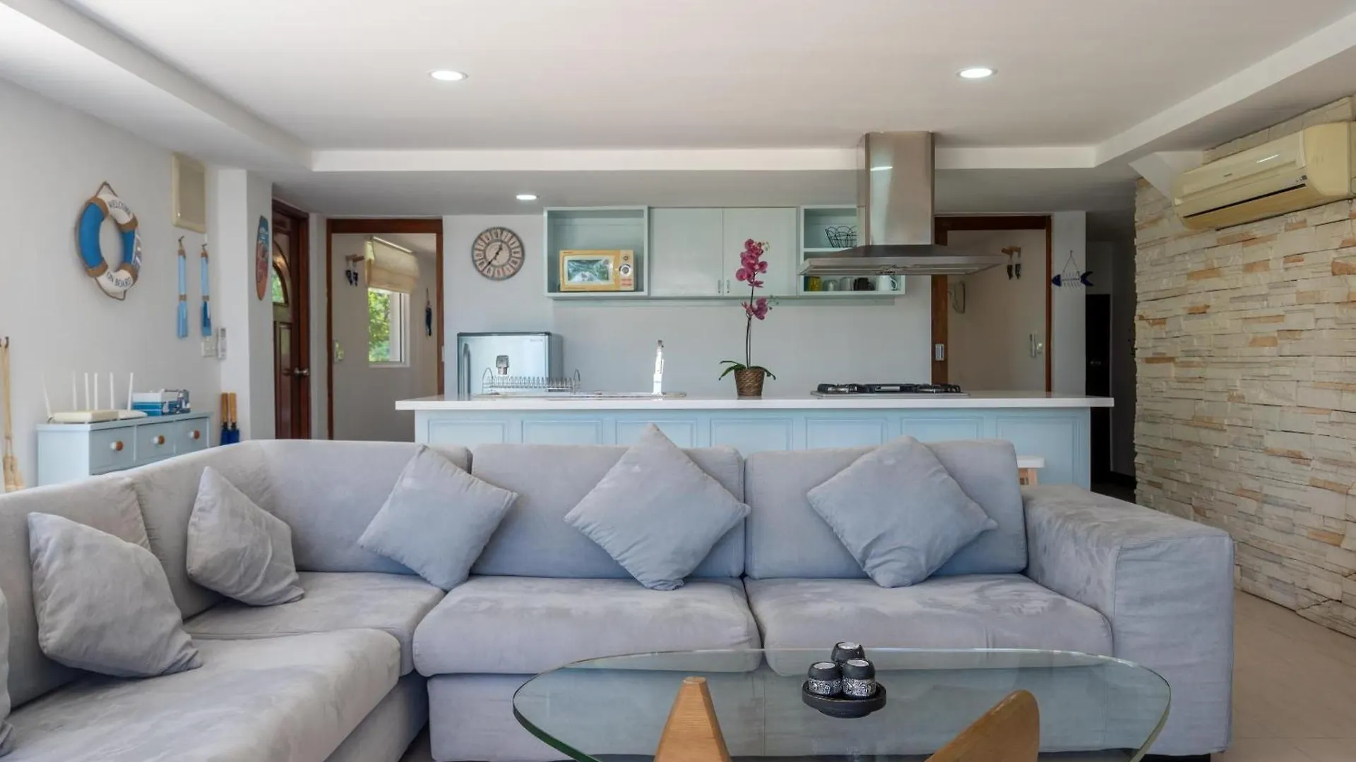 2 Pools And Seaview! Villa Serena 6Br, Klong Khong Koh Lanta Thailand
