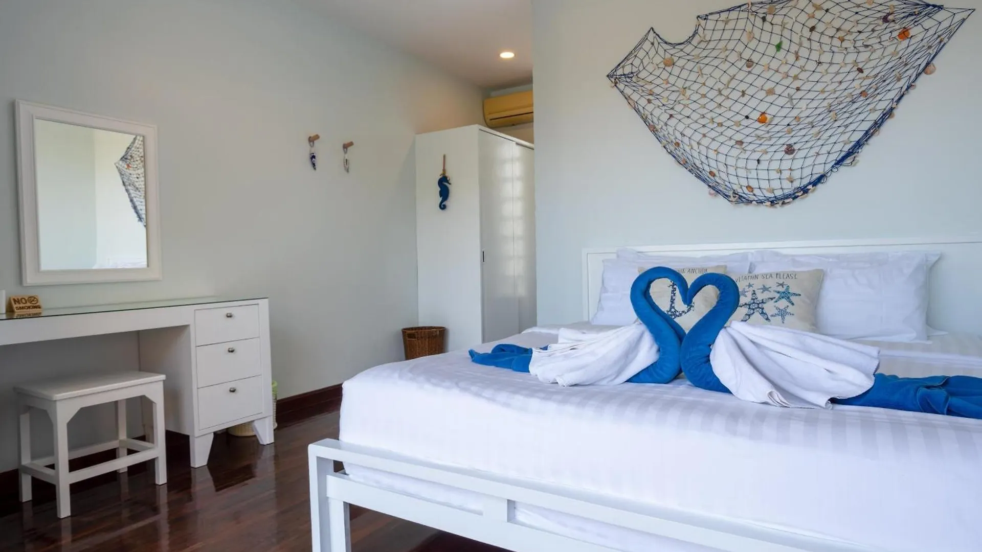 2 Pools And Seaview! Villa Serena 6Br, Klong Khong Koh Lanta