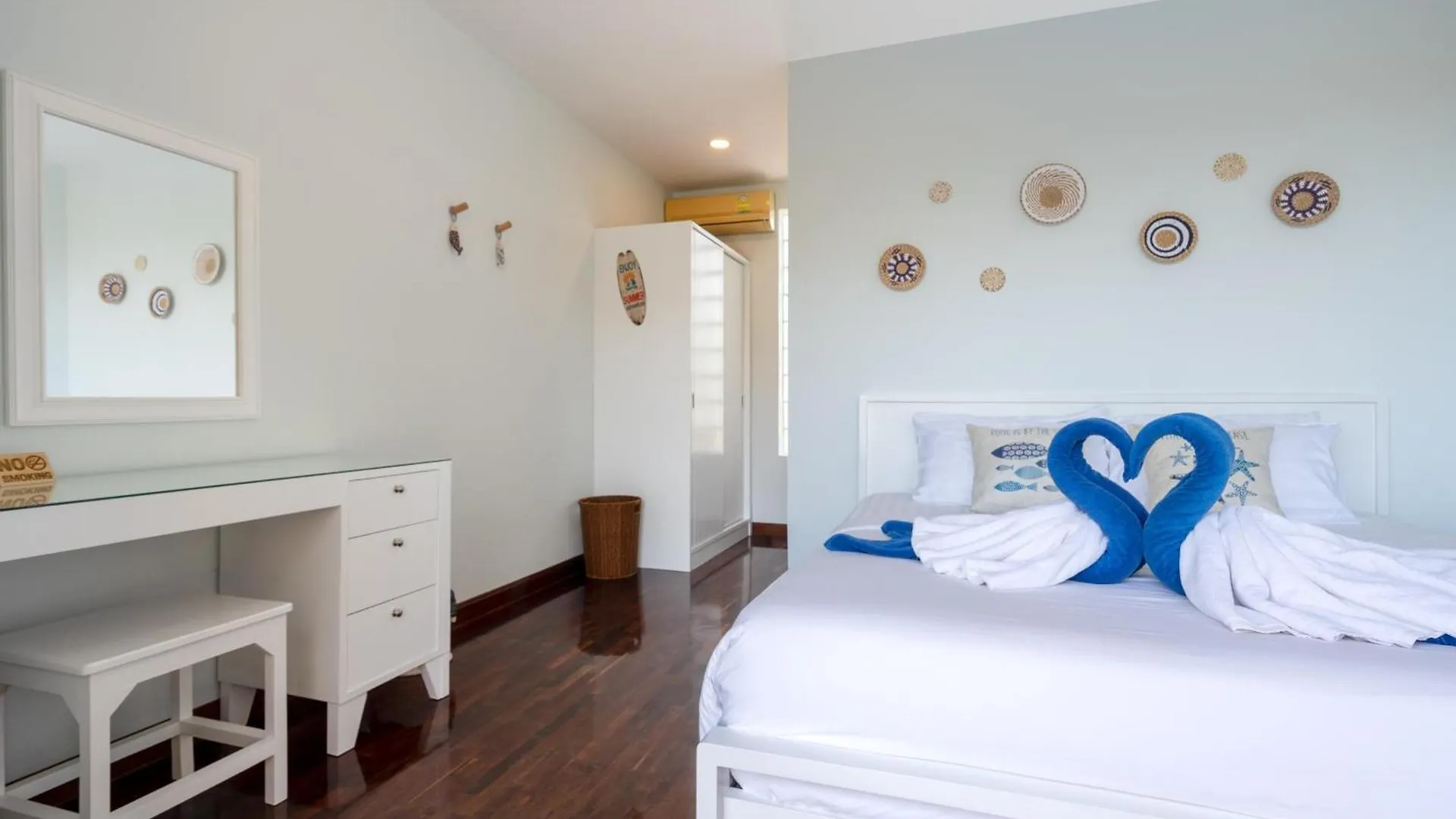 2 Pools And Seaview! Villa Serena 6Br, Klong Khong Koh Lanta 0*,  Thailand