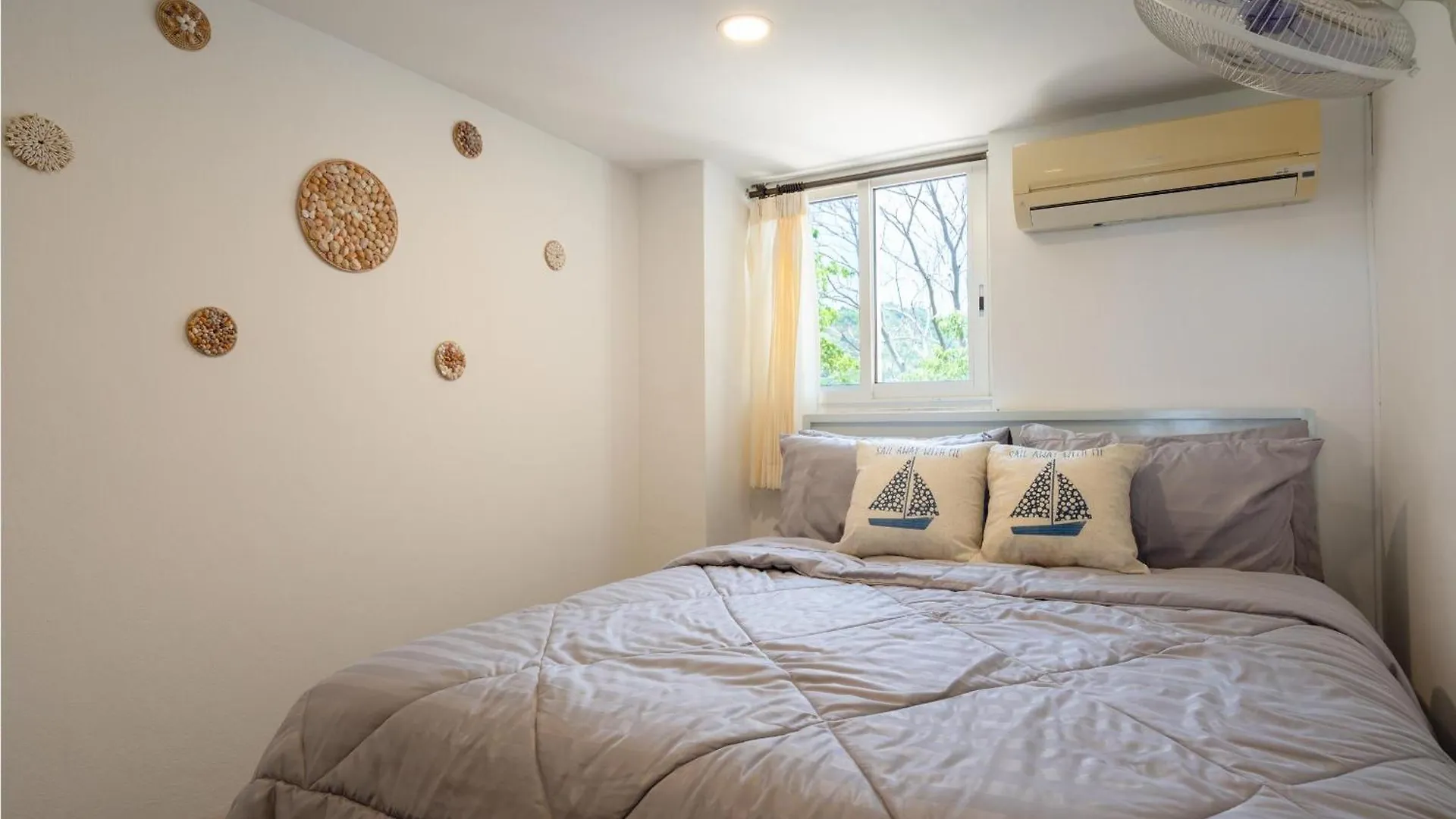 2 Pools And Seaview! Villa Serena 6Br, Klong Khong Koh Lanta