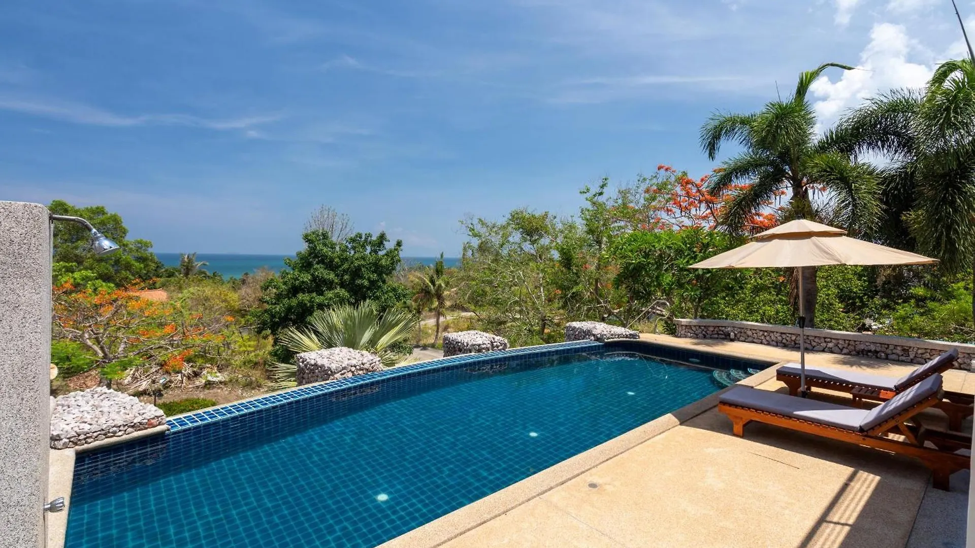 2 Pools And Seaview! Villa Serena 6Br, Klong Khong Koh Lanta