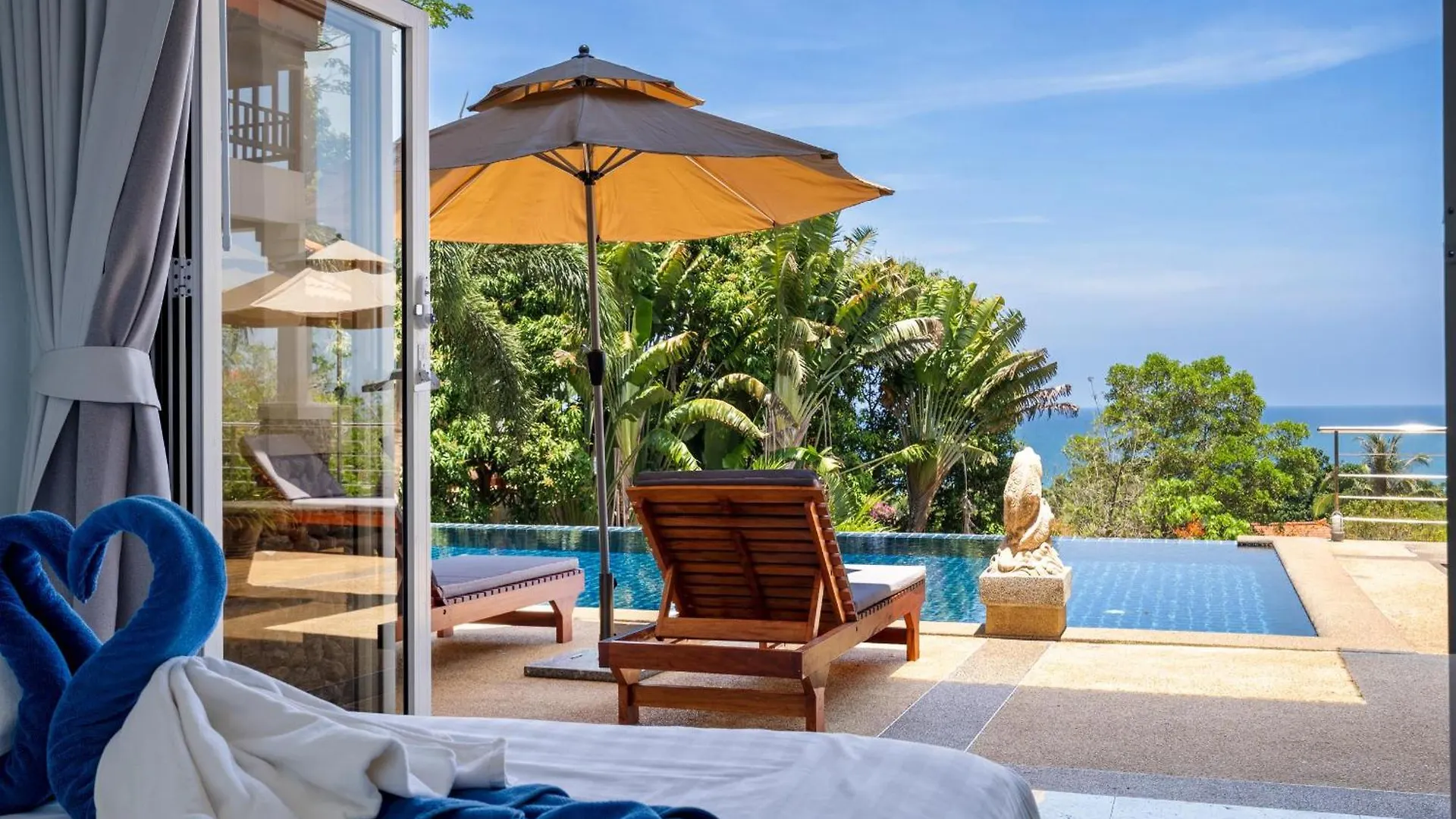 2 Pools And Seaview! Villa Serena 6Br, Klong Khong Koh Lanta